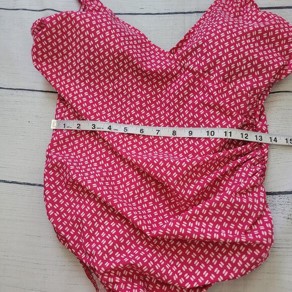 Miraclesuit Size Est 6 One Piece Tummy Control Scoop Ruched Sides Pink White - Picture 2 of 6